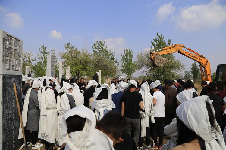 葬礼的祭和奠有什么区别,丧事中祭和奠有什么区别