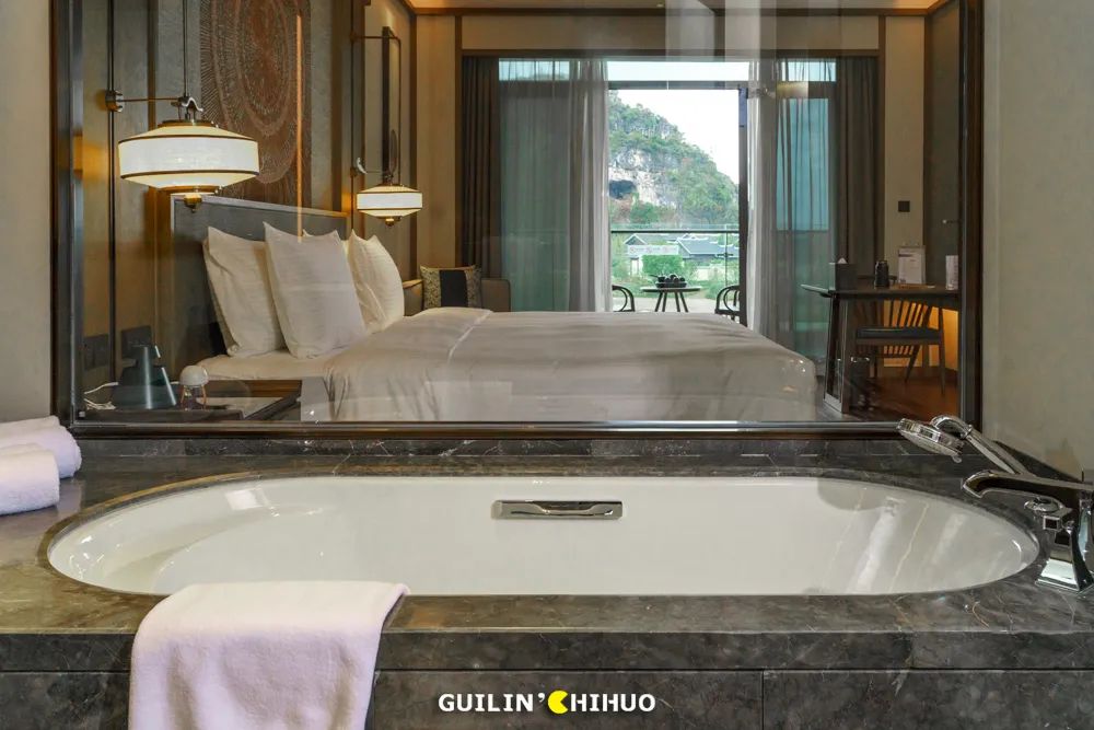 承包470000㎡山水野奢美景，泛舟下午茶…隐居桂林传奇酒店