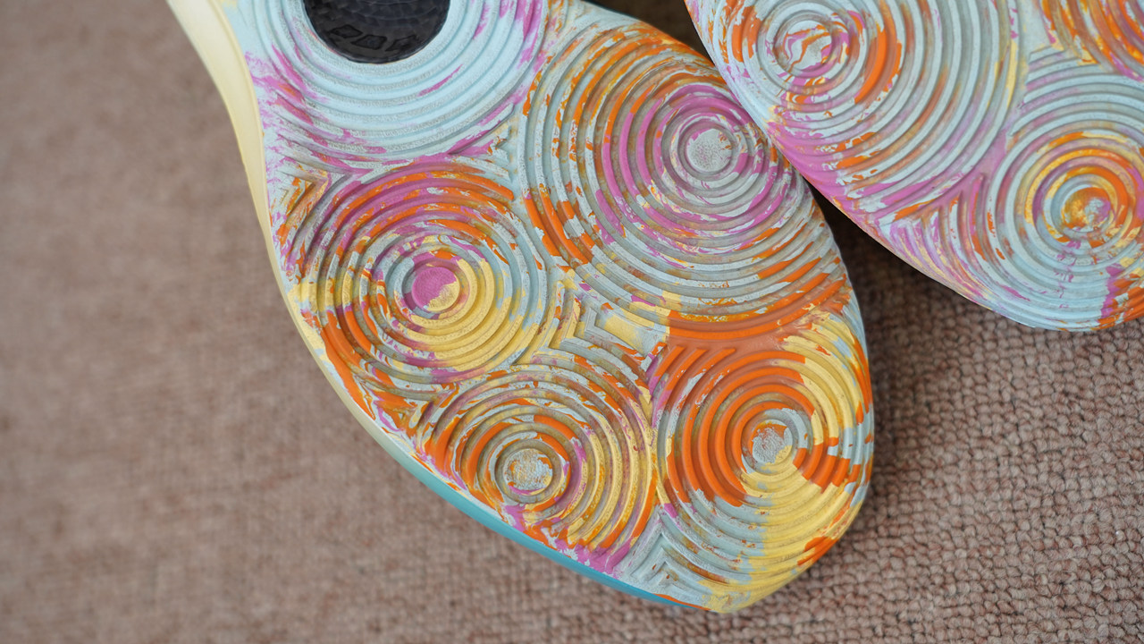 抓地力篮球鞋后卫,抓地力弹性好球鞋