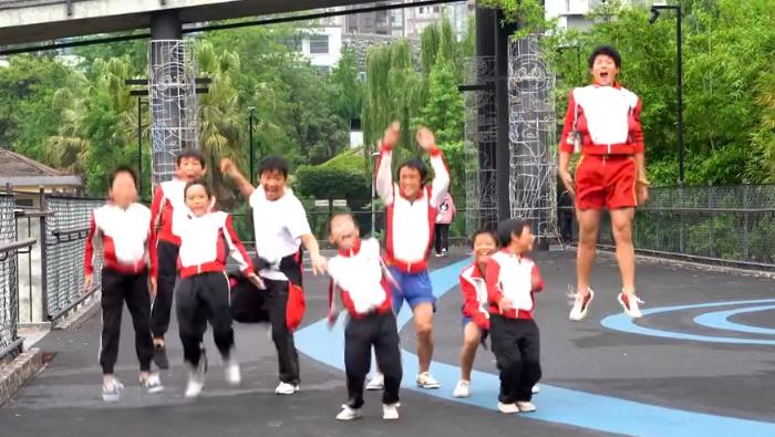 八角笼中的王宝强到底有多强,八角笼中王宝强几个动容的镜头