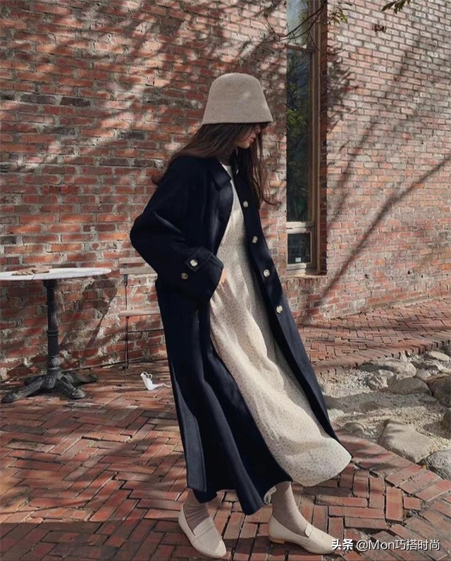 韩国女生都穿短裙吗,韩国女生都穿什么鞋