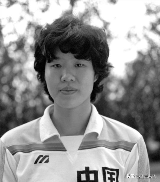 何为中国体坛巨星，我想和“*哥涛**聊球”抬抬杠