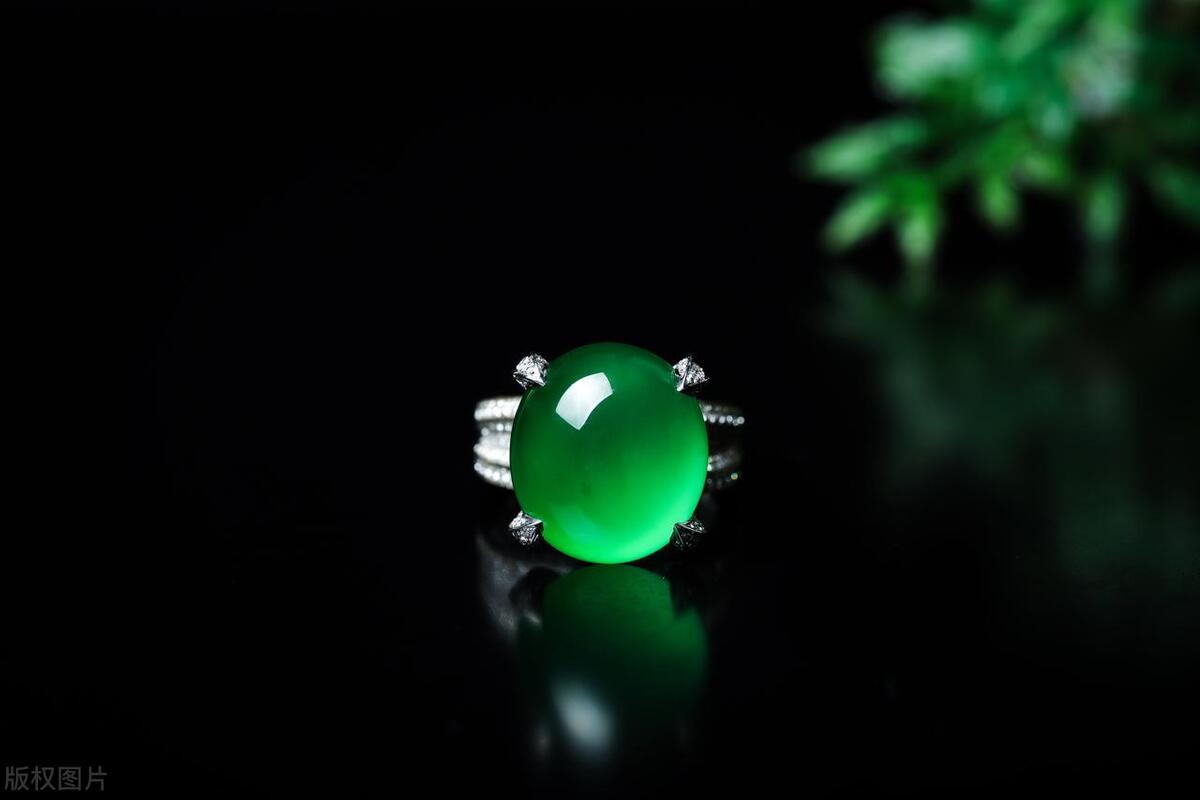 为什么只有缅甸才有宝石级别翡翠,祖母绿翡翠是宝石之王吗价值高吗