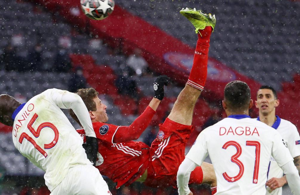 欧冠拜仁慕尼黑vs巴黎圣日耳曼2:3,巴黎圣日耳曼vs拜仁慕尼黑下雪