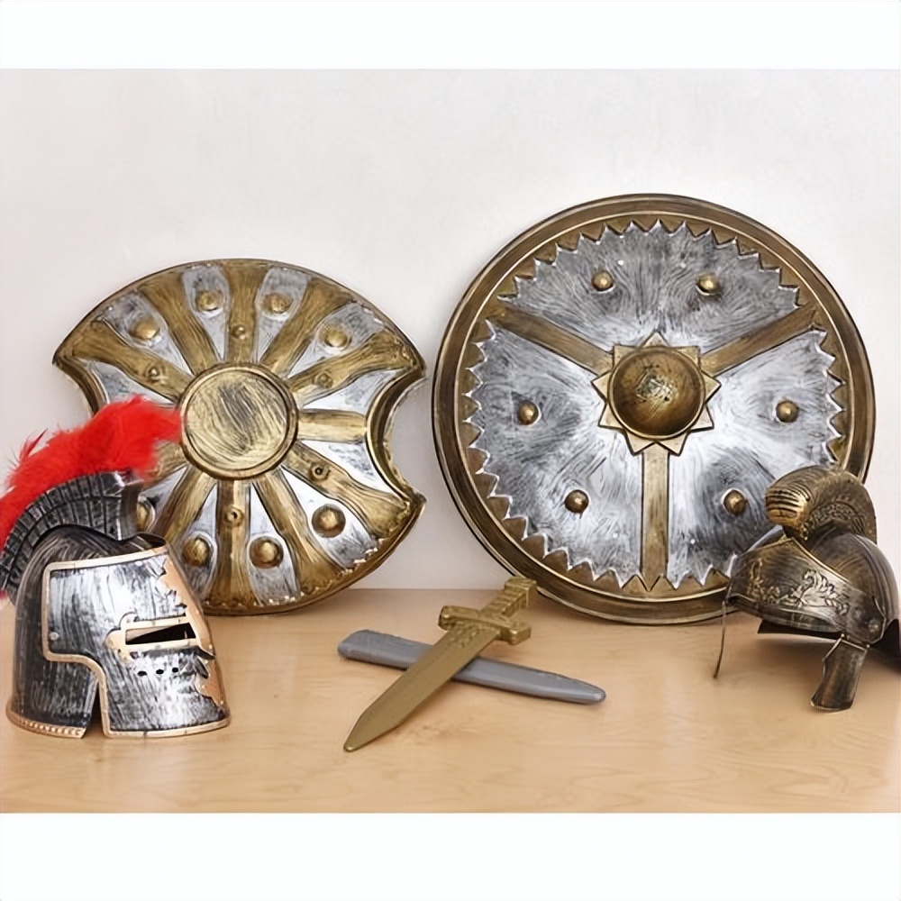 为啥古代欧洲的盾牌是木制的,欧洲古代兵器盾牌