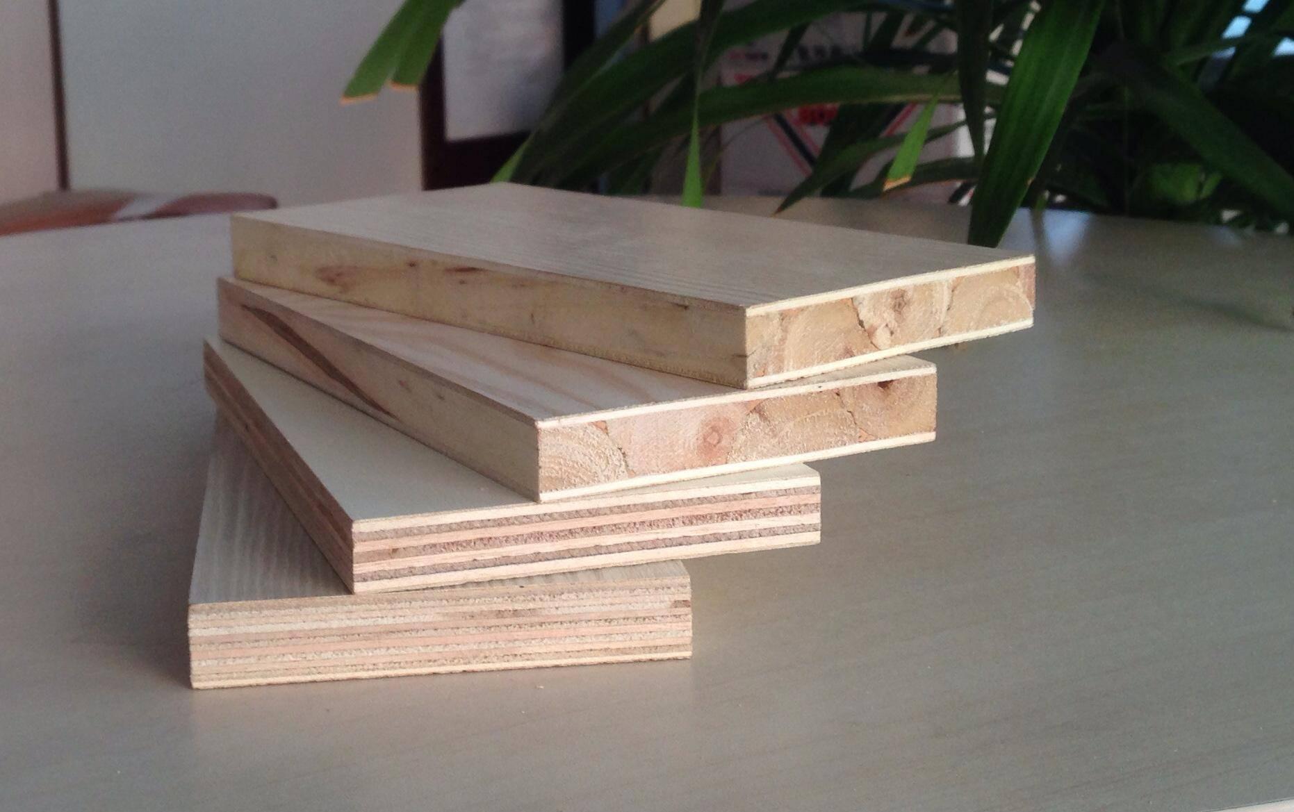 15厘多层板和18厘夹芯板哪个好,厨房吊柜用多层板好还是夹芯板好