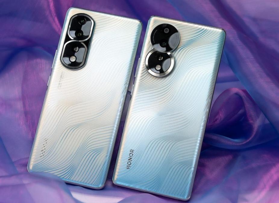 买手机买老款旗舰还是买现款旗舰,买手机选新款还是选老旗舰