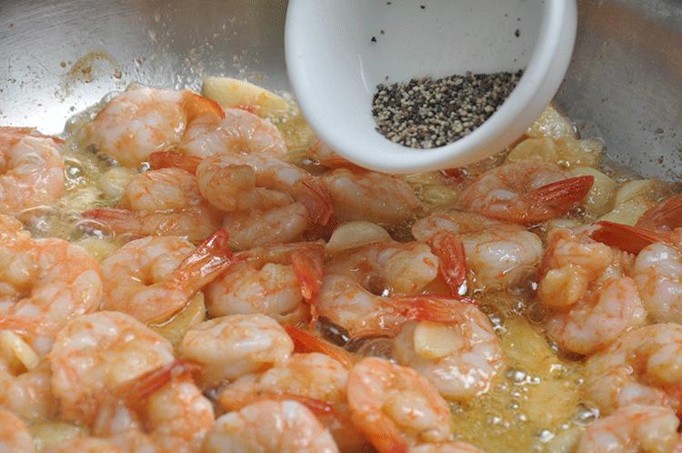 西班牙蒜香虾的做法,西班牙蒜味虾