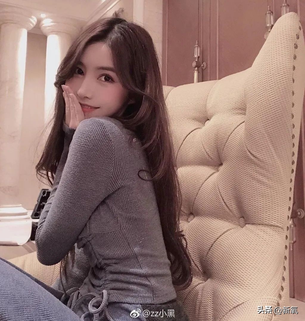 古早网红zz小黑官宣怀孕，被男友绑住吸血，以后变林珊珊2.0？