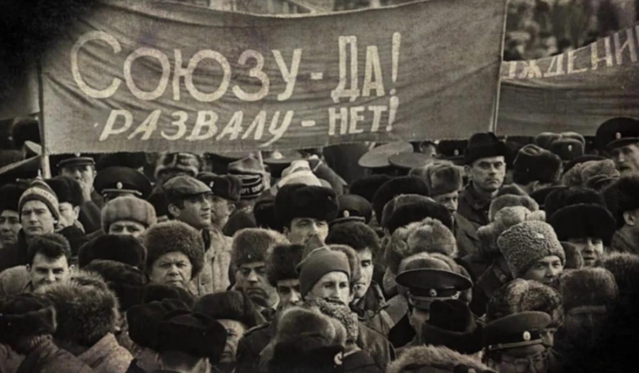 21年前苏联解体，全世界都等看中国笑话，*小平邓**是如何力挽狂澜的