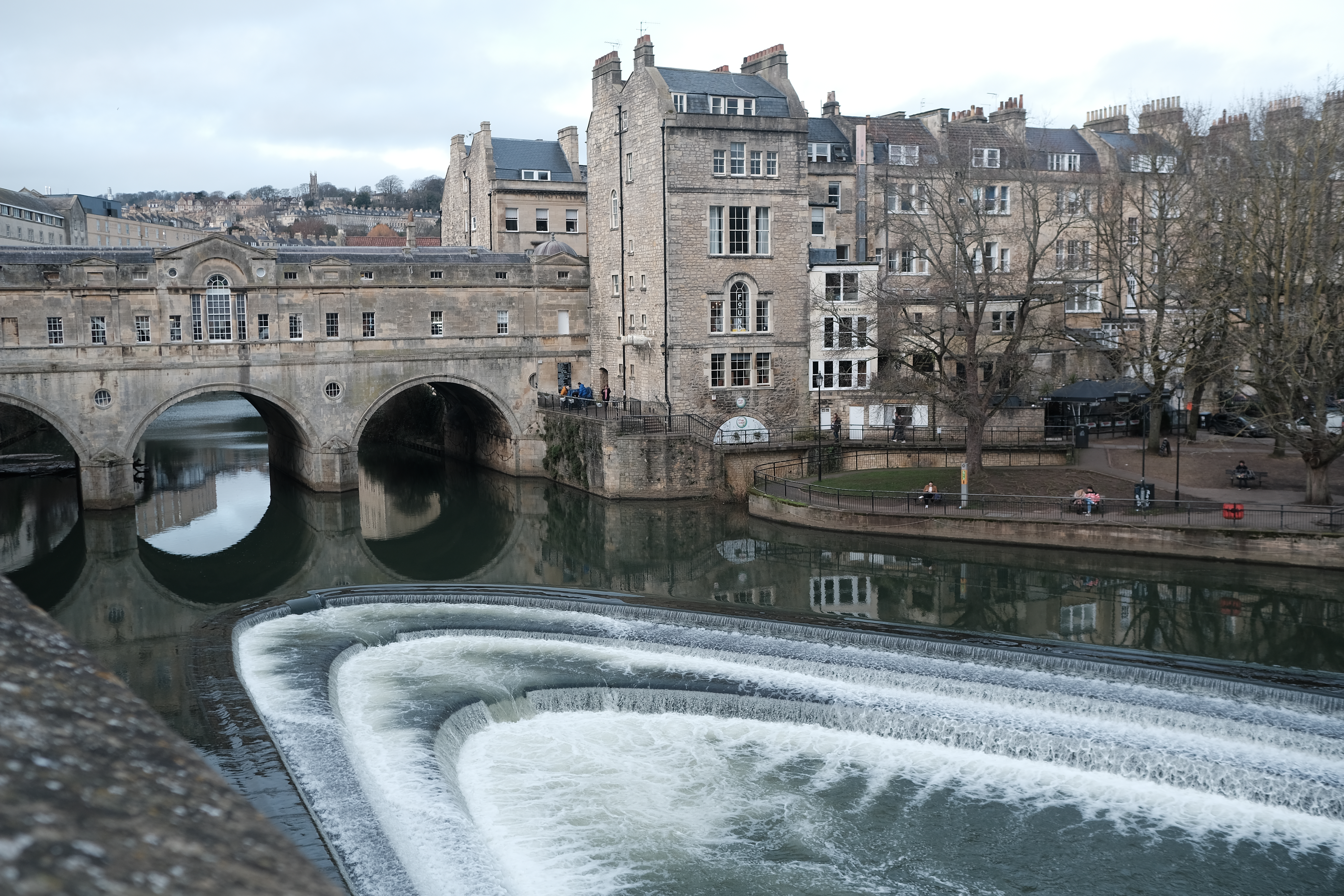 宸存柉娲楁荡鏂囧寲,宸存柉娓╂硥鑻卞浗