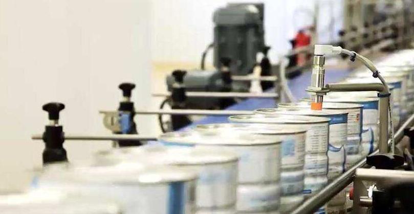 奶粉的成本真的有那么高吗,奶粉为什么那么贵一桶奶粉的利润