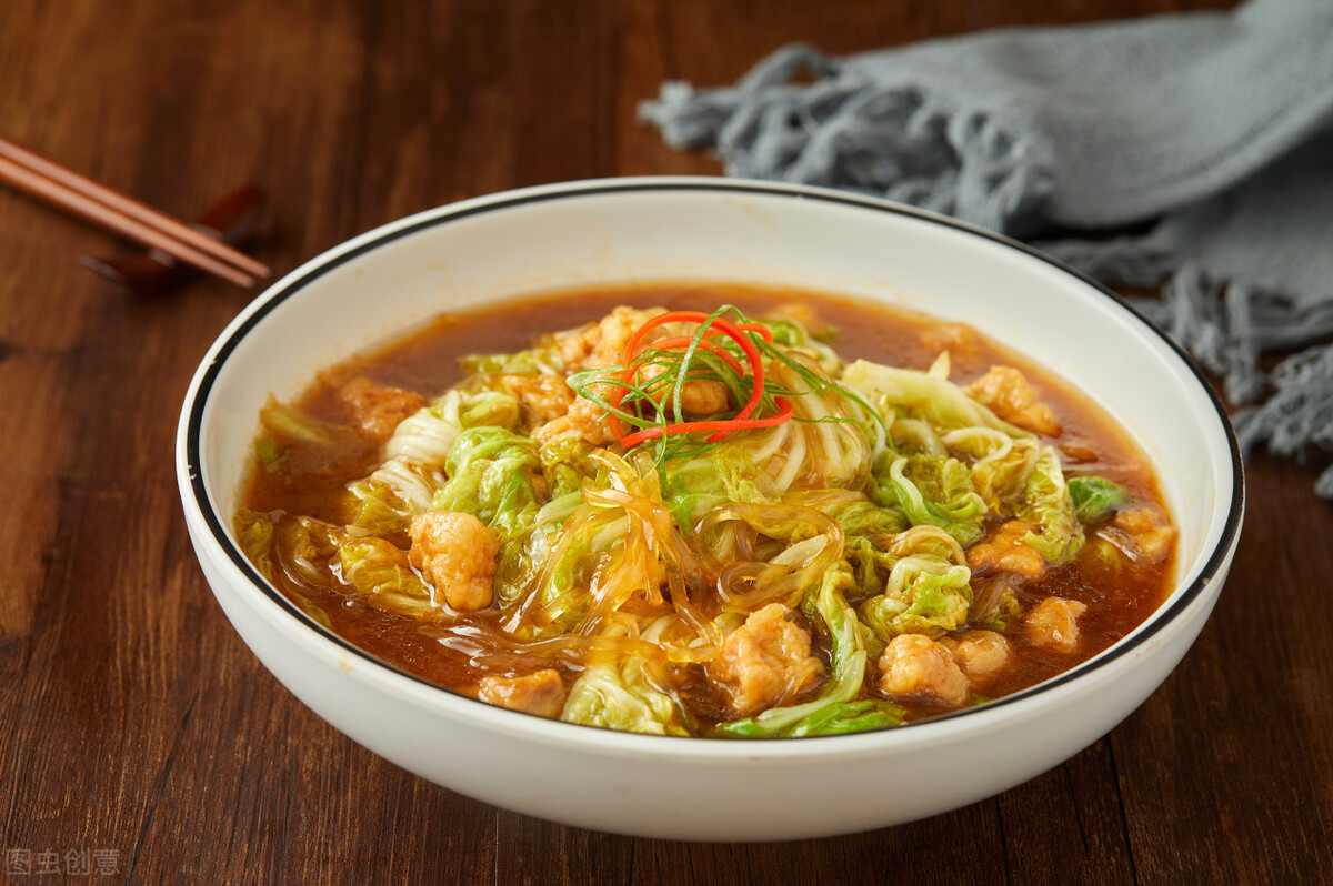 包菜的新吃法清脆爽口越吃越想吃,入秋后吃包菜的做法