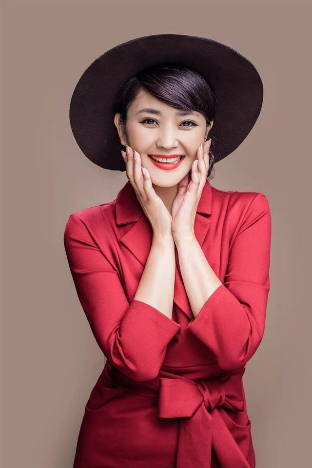 河北新闻联播主持人,河北新闻联播主持人傅敏