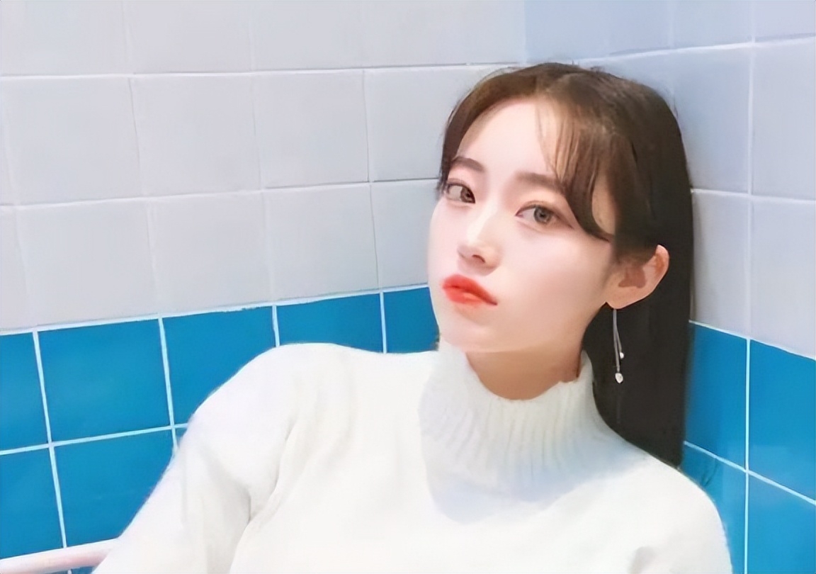 圆脸适合的发型有哪些图片,圆脸脖子短的女人适合剪什么发型