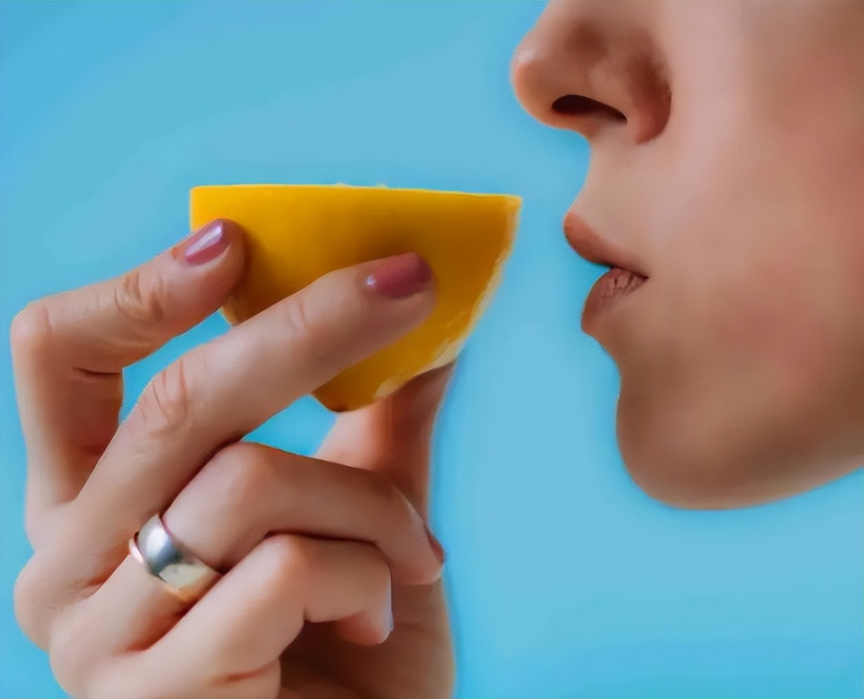 新冠阳了是全身发热还是发冷,新冠阳了不发热了还是出汗