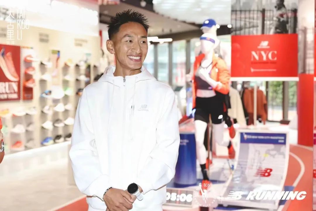 newbalance官方旗舰店跑鞋,newbalance领跑梦想