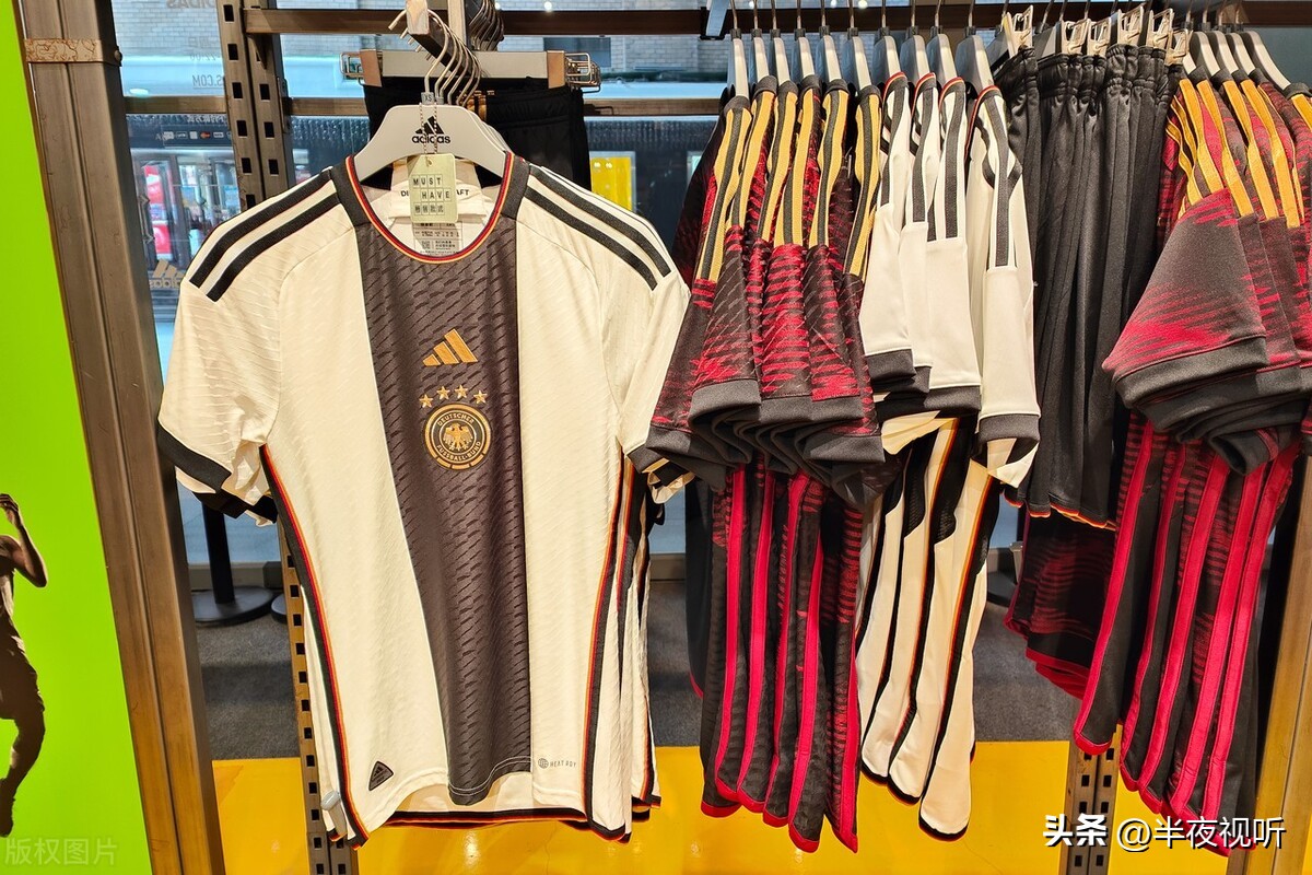 2022卡塔尔足球世界杯开幕式视频,2022卡塔尔世界杯直播全程回放