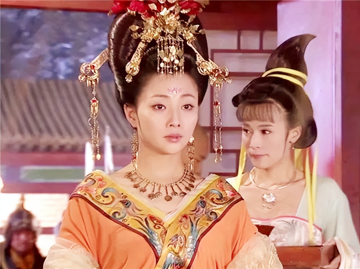 李瑁为什么把杨玉环让给李隆基,李瑁李隆基杨玉环