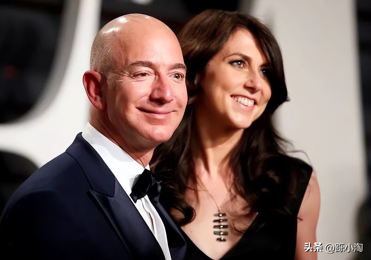 中国女首富杨惠妍首次亮相,女首富杨惠妍有几个孩子