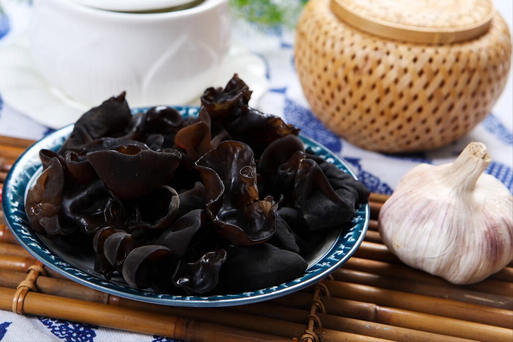 老人补钙补骨食谱,入冬养生多吃什么好