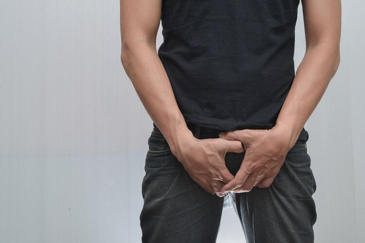 前列腺炎夫妻之间需要注意安全,得前列腺炎和夫妻之间有关系吗