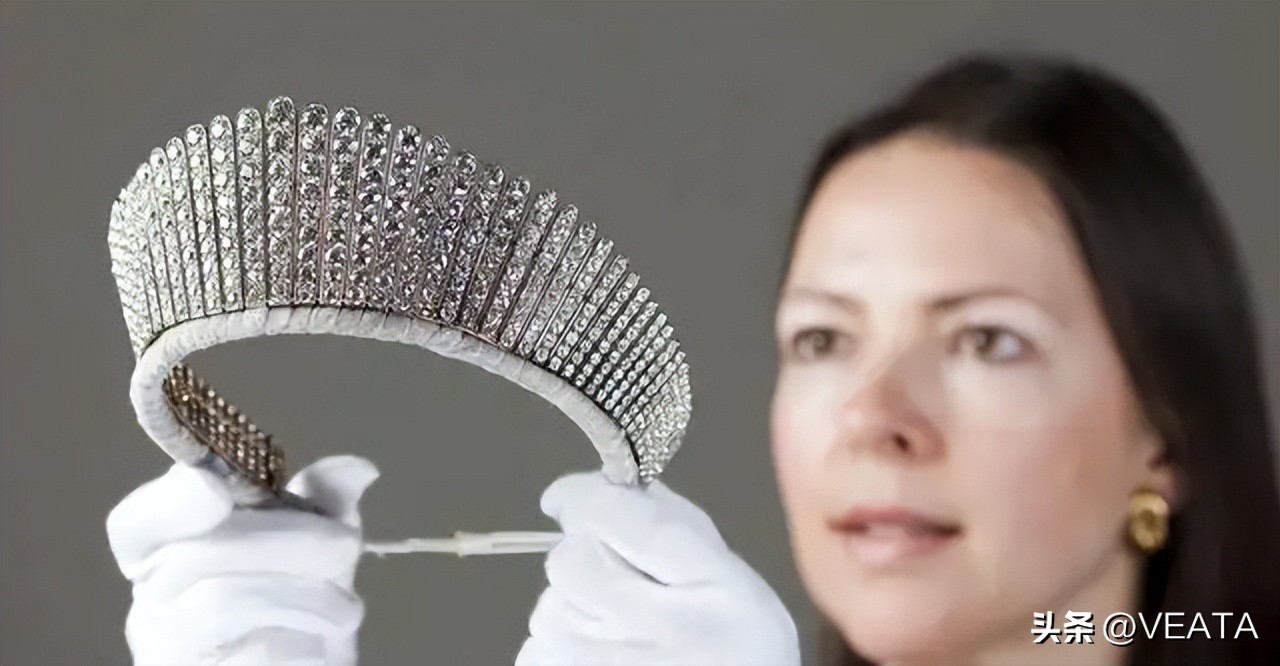 泰国王室珠宝收藏,泰国王室的珠宝典藏