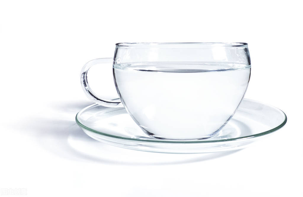 气泡水放冷冻会不会爆炸,热水冰镇会爆炸吗