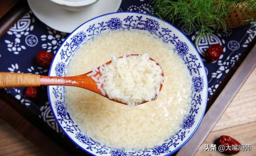 做米酒要怎么泡糯米,甜米酒一定要糯米吗怎么做