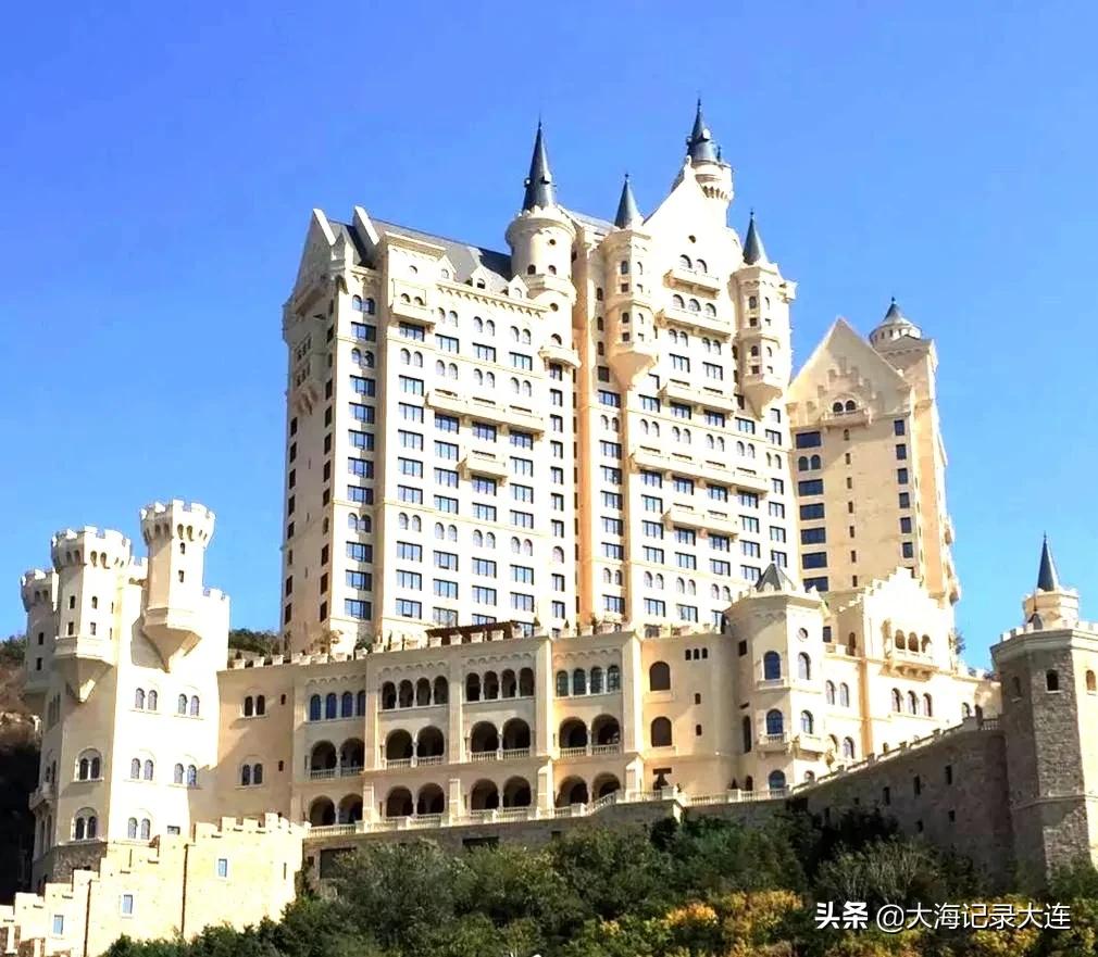 避暑旅游景点25度的地方推荐,夏季推荐避暑的旅游景点