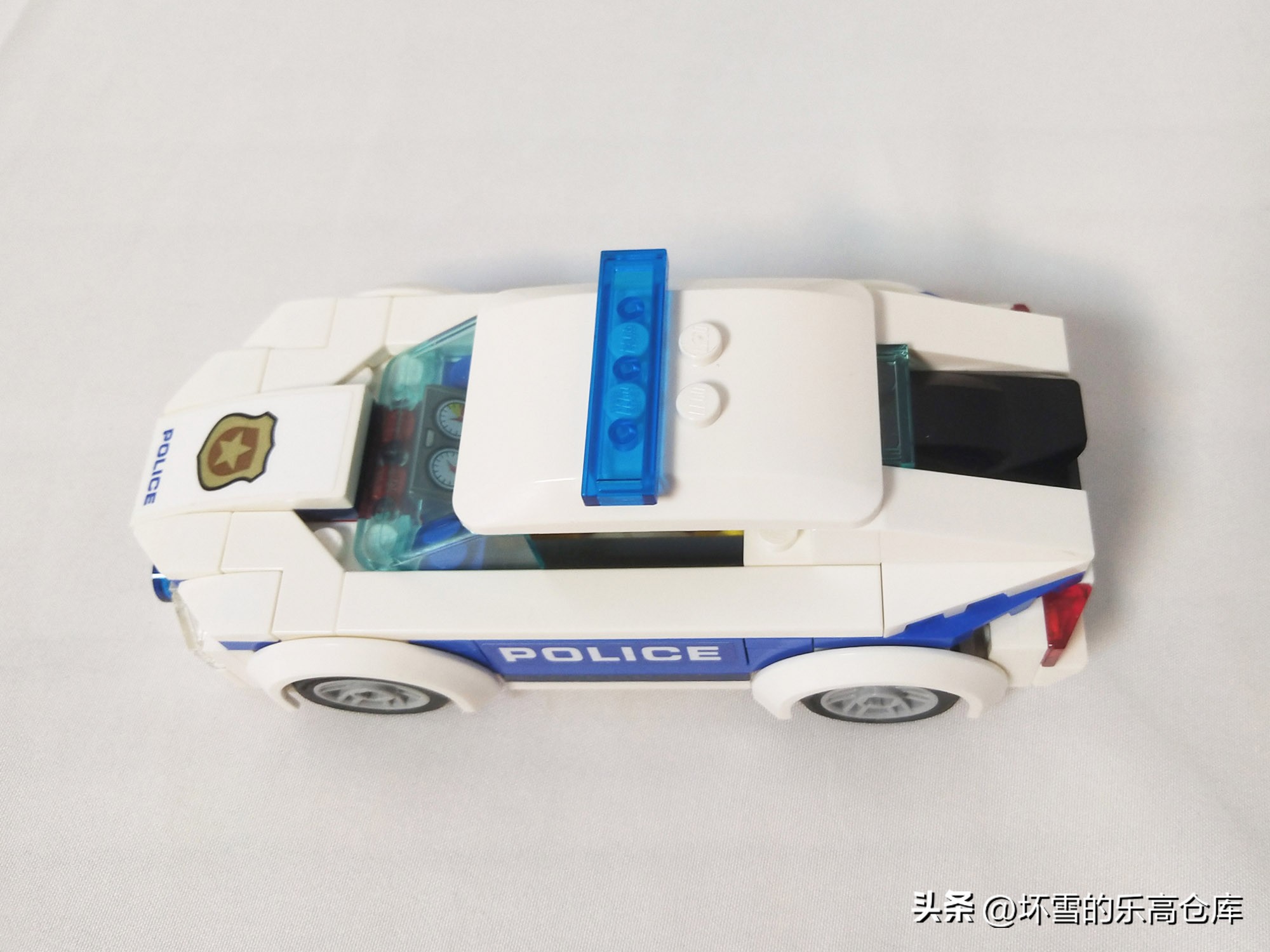 你喜欢乐高吗,乐高最简单的警车巡逻车