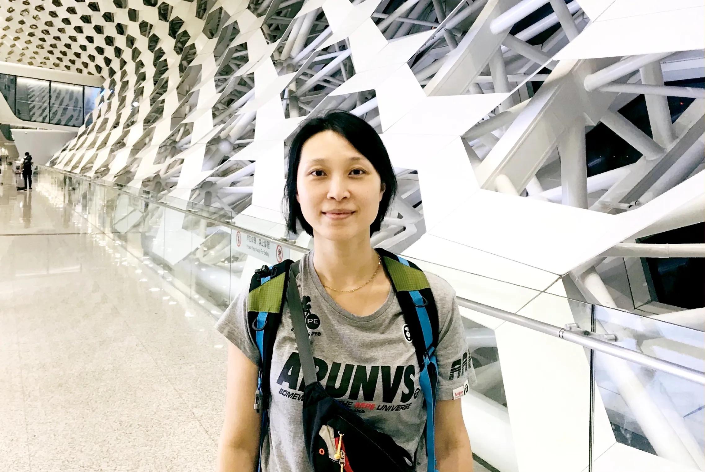 出国旅游一定要去当地吗,去泰国旅游外国人需要给小费吗