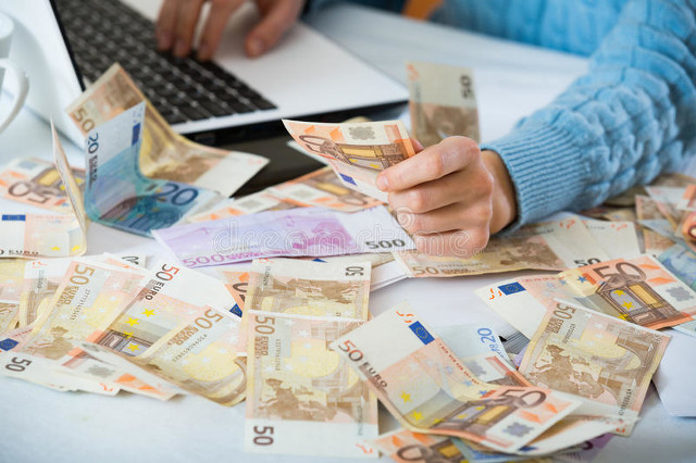 头条写作月入5000元,头条月入过万的写作方法