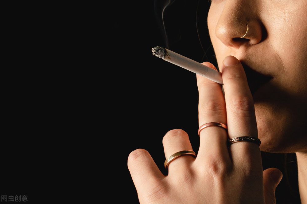 医生接诊36名患者,6名医生接力救心梗病人