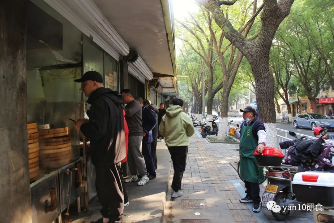 逛海宁皮革城每座都是卖啥的,海宁皮革城如今还值得逛吗