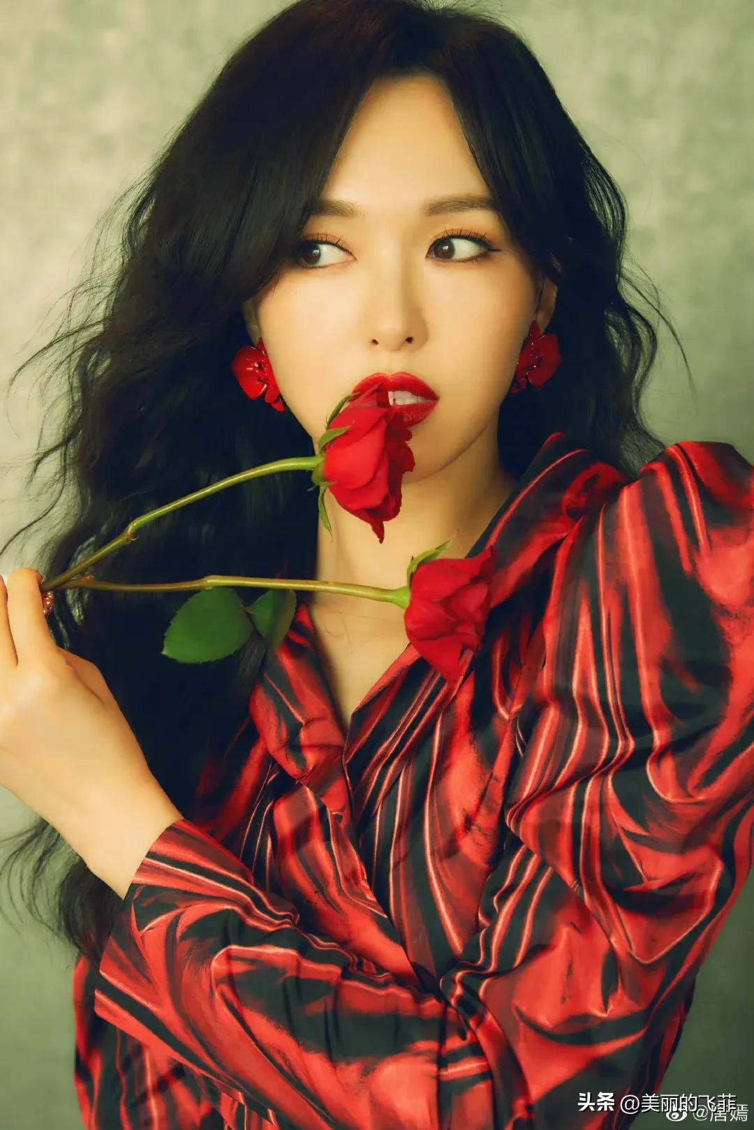 唐嫣：性感而又迷人