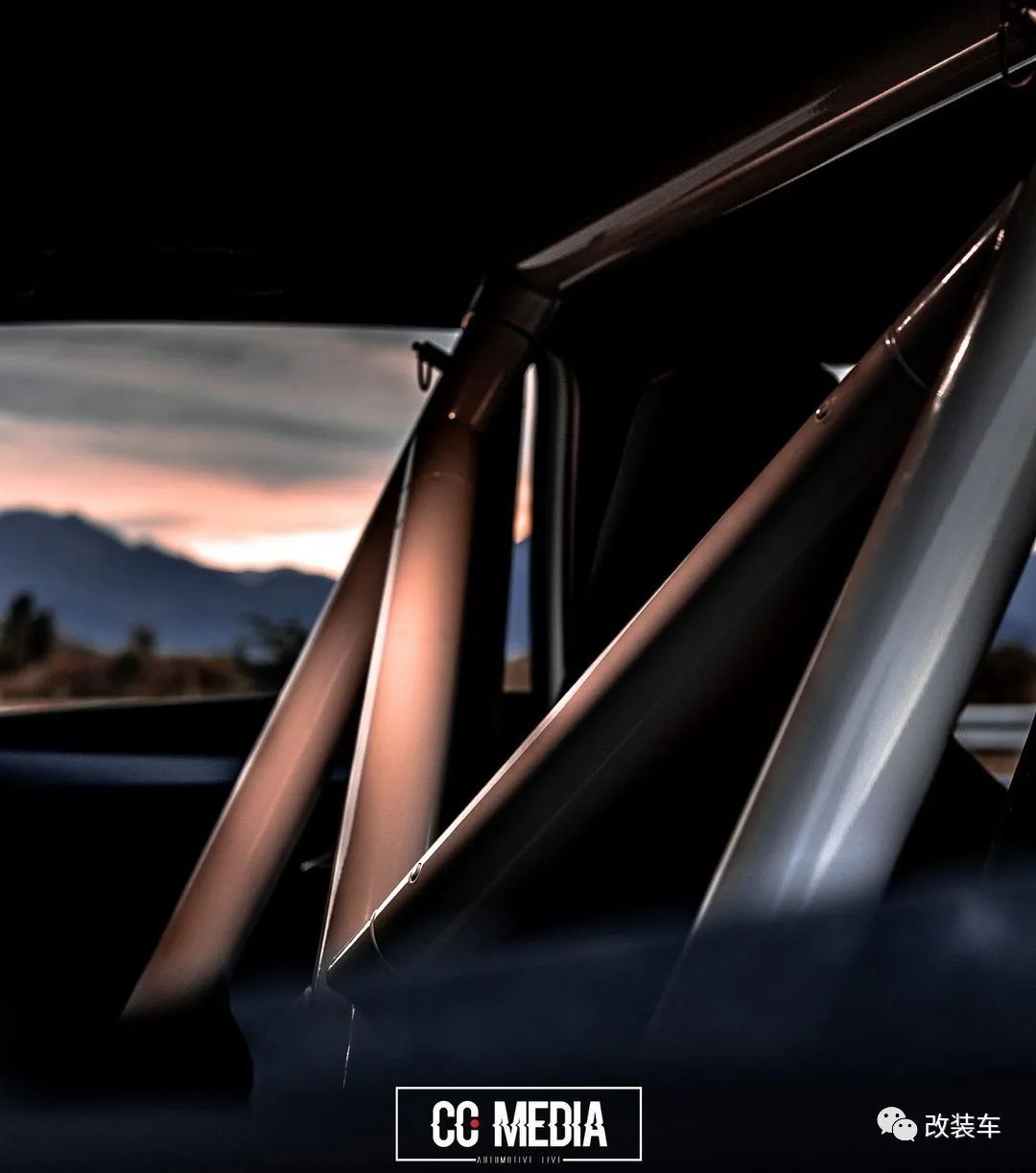 第八代高尔夫gti实车图片,高尔夫8代gti姿态