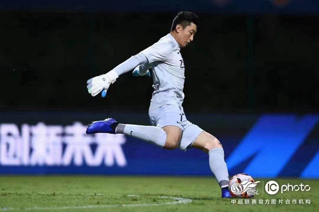 林良铭大连球迷,大连一方张翀