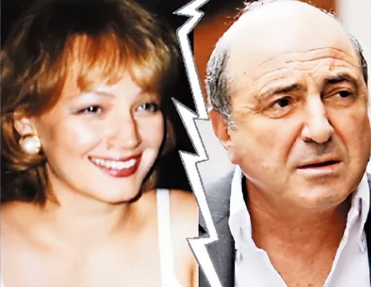 阿布和别列分别带着俊男美女出街购物,不小心碰面了,保镖都懵了