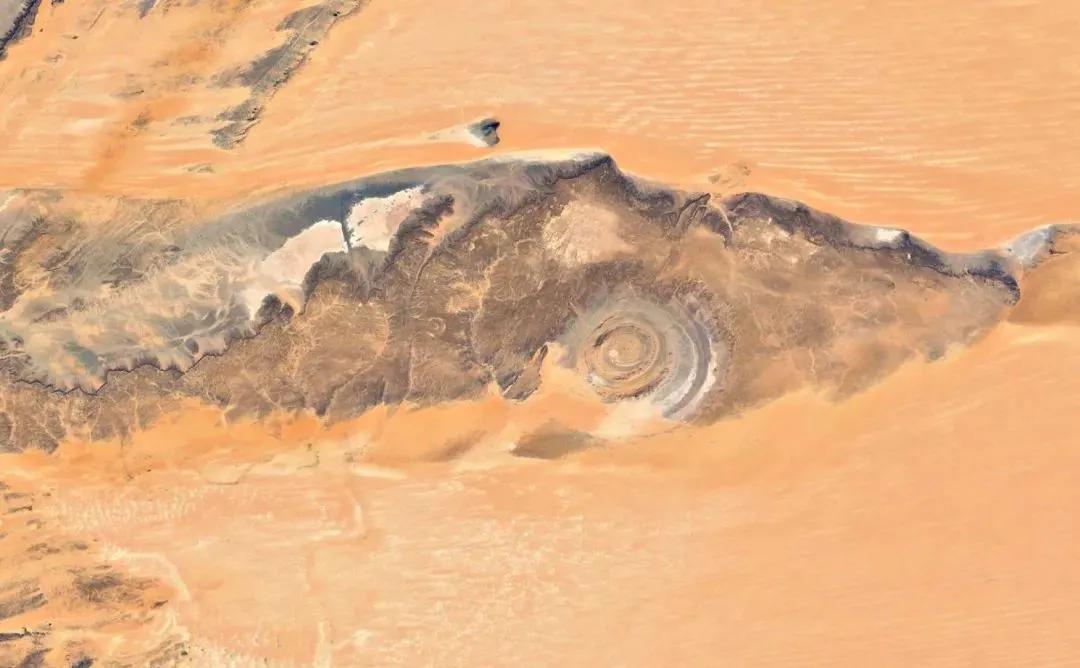 亚特兰蒂斯失落古城,神秘的海底古城亚特兰蒂斯