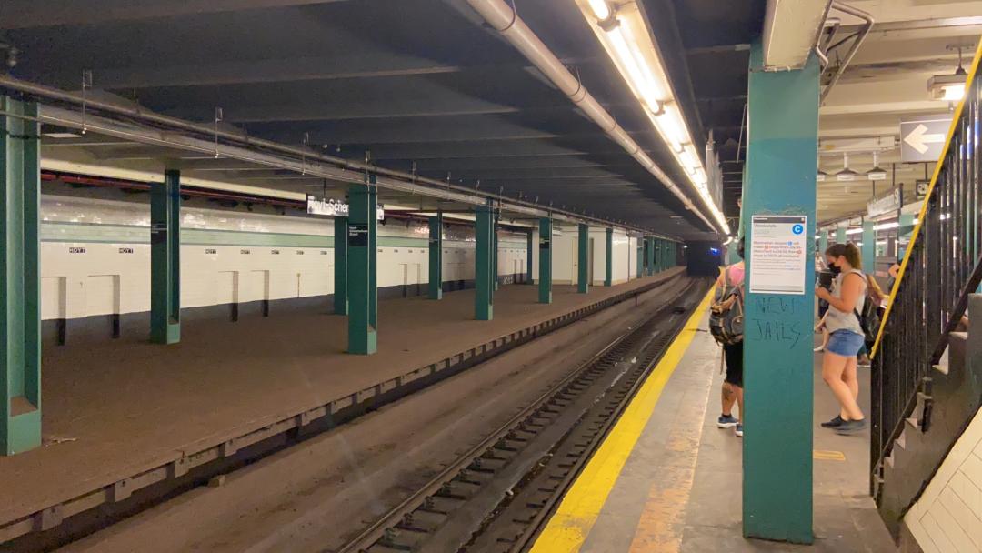 看他分享在纽约大学读计算机的体验，慕了！