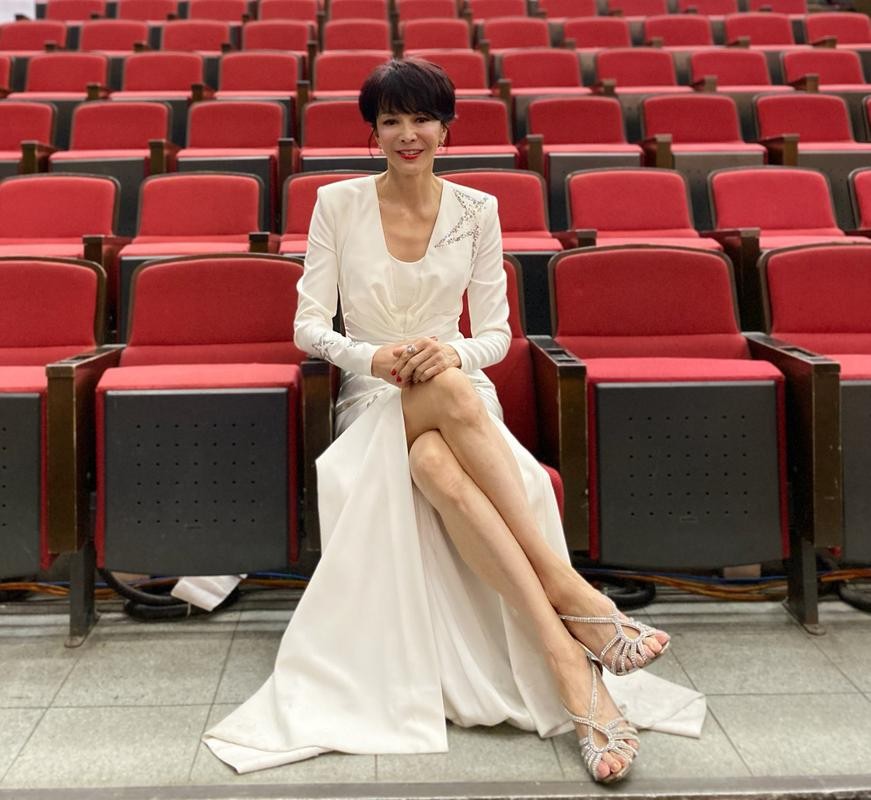 吕方郑裕玲情史,香港歌手吕方和郑裕玲