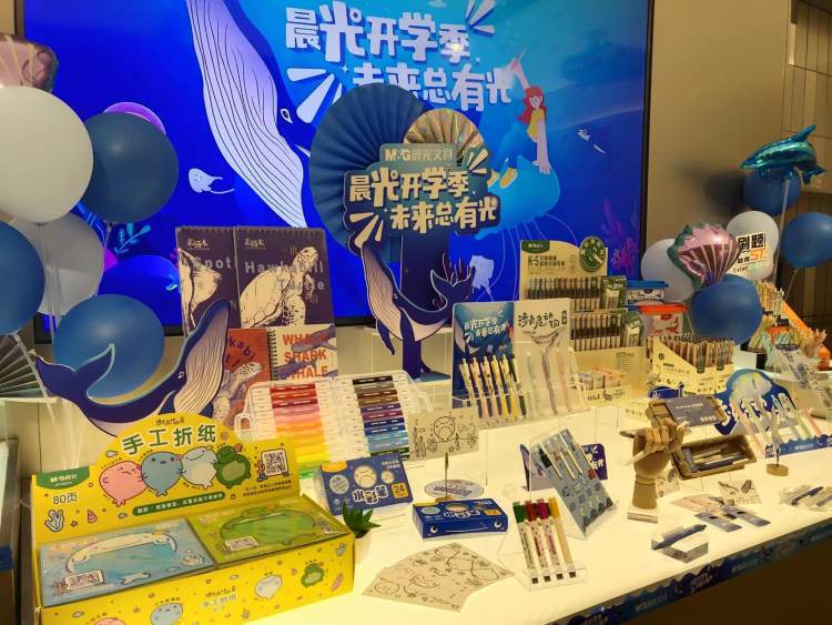 体验磁悬浮中性笔，打卡“未来之眼”、不会飘走的云……2022世界设计之都大会剧透