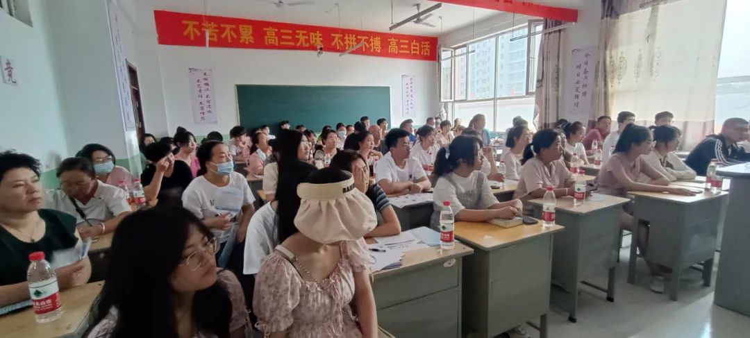 原平现代双语立达校区,原平双语学校立达校区高补班