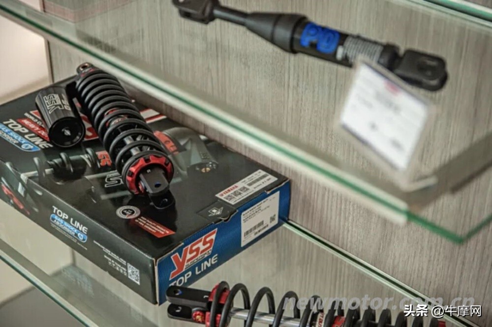 雅马哈yzfr1落地多少钱,雅马哈yzf-r1美版官方报价