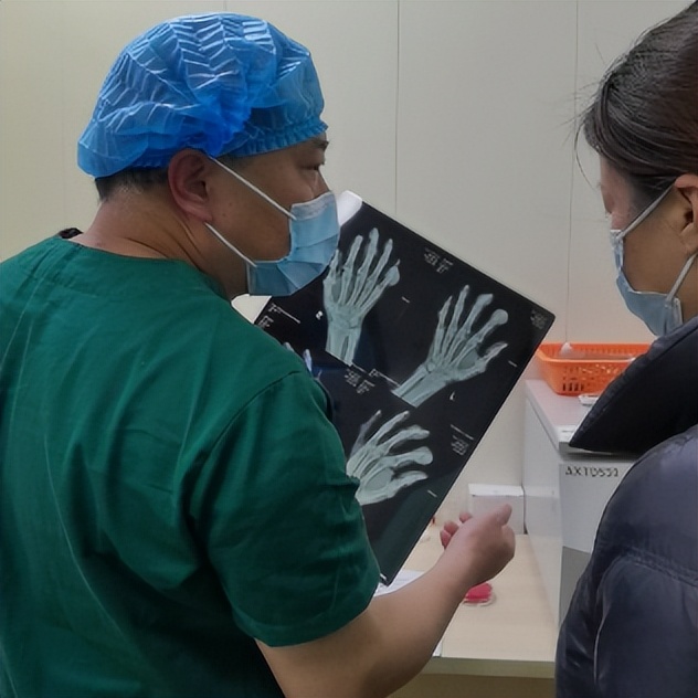 重庆市痛风专家高锋,高锋医生