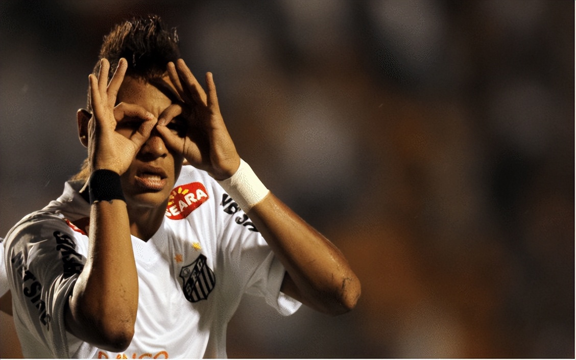 14岁去西班牙踢球,14年巴西天才少年从拜仁到皇马