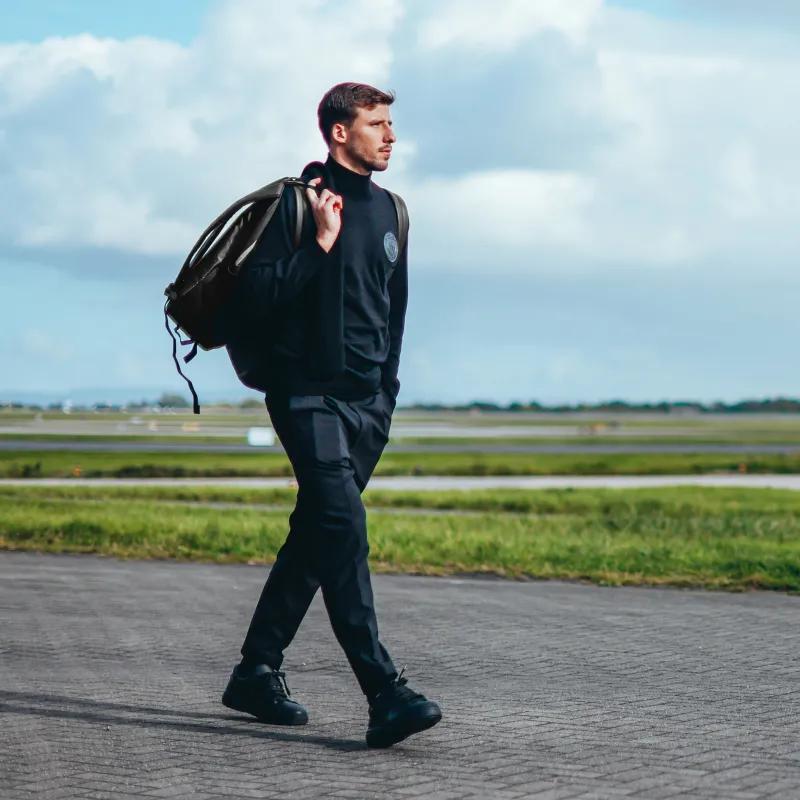 曼城队长化身罗纳尔多,曼城模特队