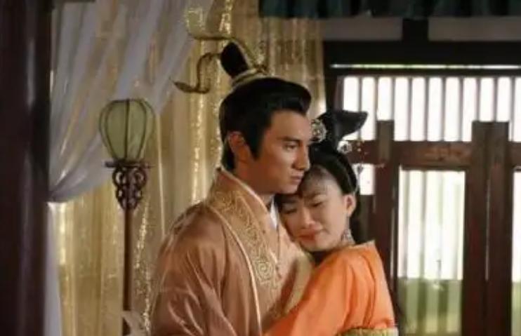 李煜最肉麻的一首诗，写女子最美的部位，读完不觉心神荡漾