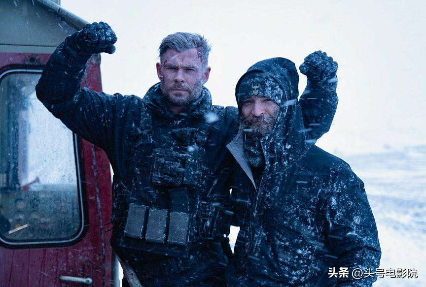 动作*片爽**续集来了！《惊天营救2》开分8.9，锤哥美队替身再合体